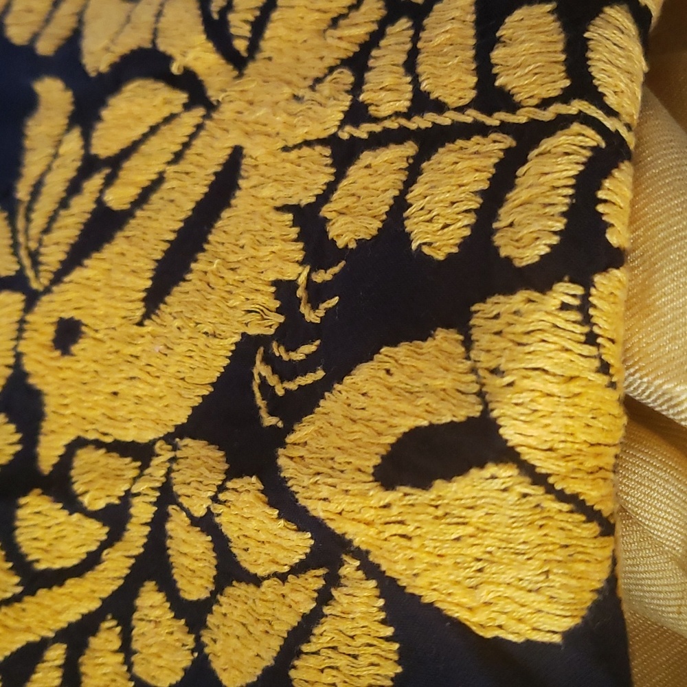 Yellow Bundle Outfit! - image 3